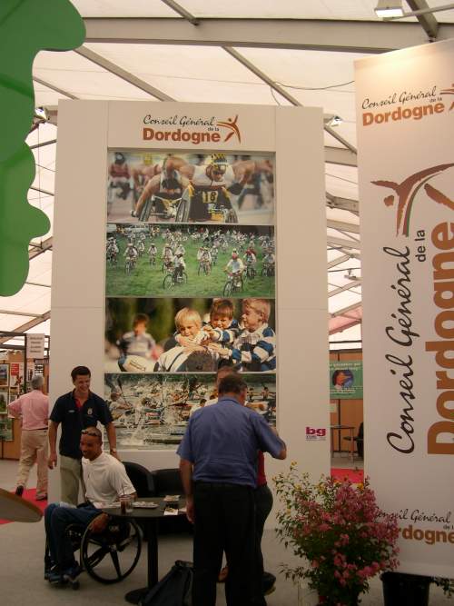 Sance de ddicaces  la Foire Expo de Bergerac 2004